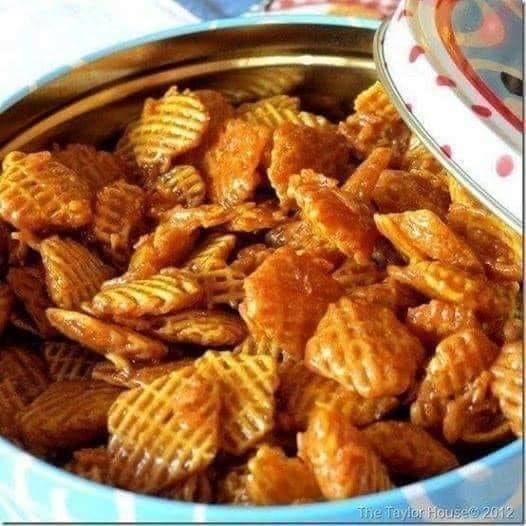 Caramel Crispix: Sweet and Crunchy Snack Perfect for Any Occasion