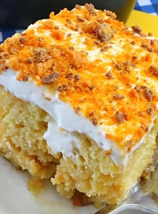 Butterfinger Delight Cake: A Decadent, Sweet and Crunchy Dessert