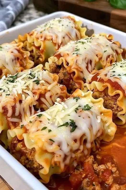 Lasagna Rolls: A Delicious Twist on Traditional Lasagna