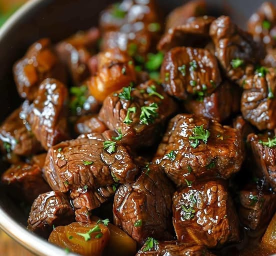 Tender Crockpot Steak Bites – A Simple, Flavorful Meal