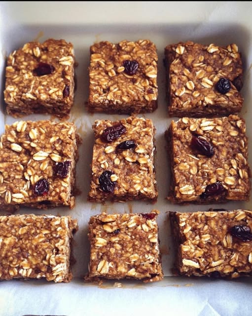 Nigella's Sugar-Free Breakfast Bars: A Wholesome Way to Start Your Day