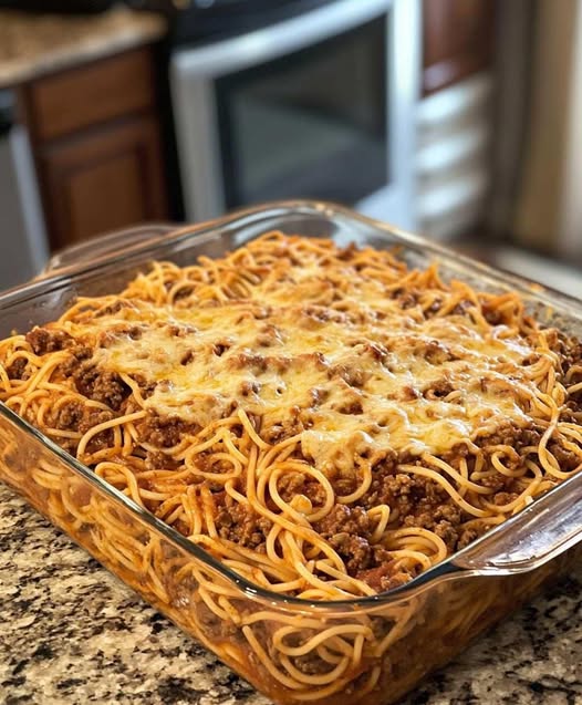 Baked Cream Cheese Spaghetti Casserole: A Comfort Food Classic