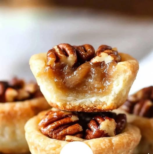 Easy Pecan Tassie Nut Cups: Bite-Sized Sweet Treats