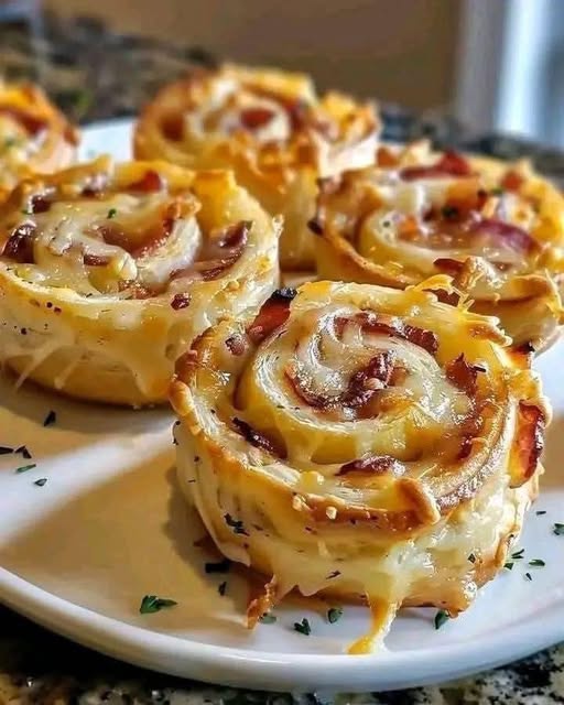 Cheesy Bacon Ranch Pinwheels: A Savory, Bite-Sized Snack Perfect for Any Occasion