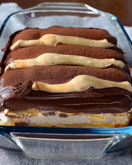 No Bake Chocolate Eclair Cake: A Sweet and Creamy Dessert Delight