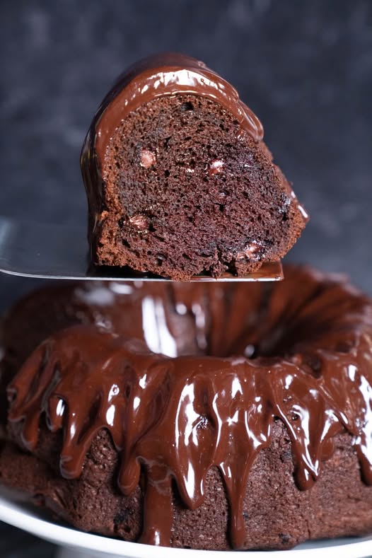 Deep Dark Secret Chocolate Cake: A Decadent, Moist Delight