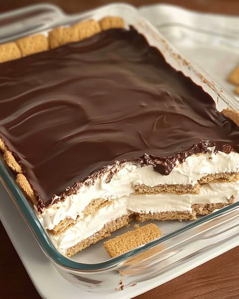 Chocolate Eclair Dessert: A No-Bake Delight with Layers of Decadence