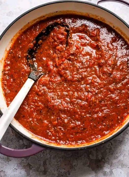 Homemade Spaghetti Sauce: A Rich, Flavorful Family Favorite