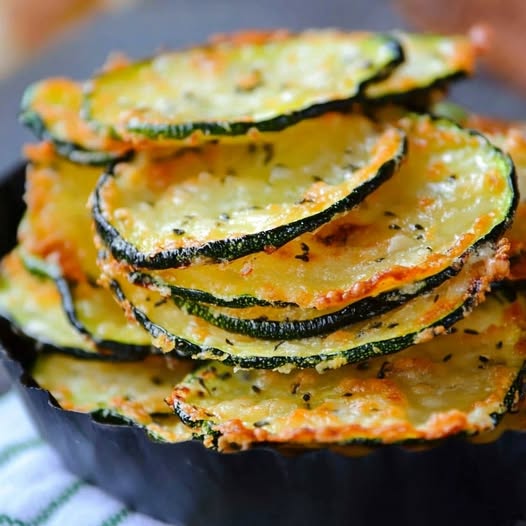 Crispy Zucchini and Cheese Bites – A Perfect Snack or Appetizer