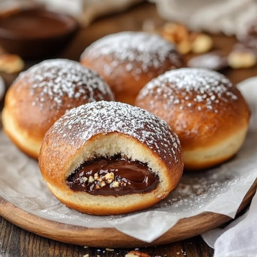 Irresistible Nutella Bread Bombs – A Gooey Chocolate Delight!