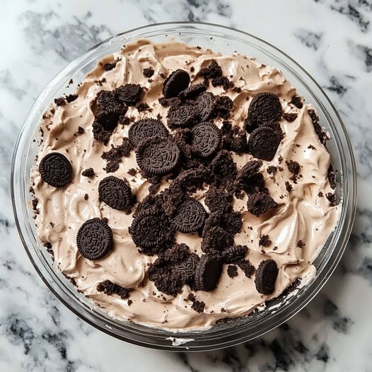 Oreo Mud Pie: A Decadent Dessert for Chocolate Lovers