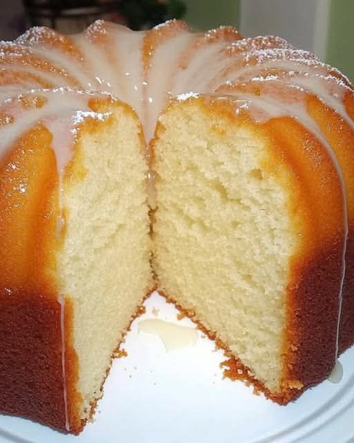 "Five Flavor Pound Cake & Glaze – A Sweet Symphony of Flavors in Every Slice"