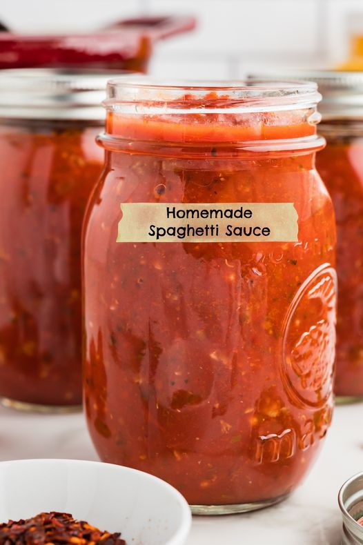 Homemade Spaghetti Sauce: The Secret to a Flavorful and Authentic Italian Dish