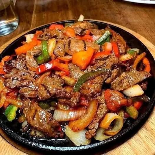 Sizzling Steak Fajitas: A Flavorful Tex-Mex Classic