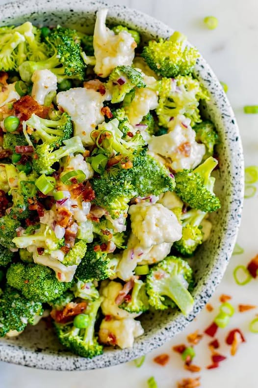 Creamy Broccoli Cauliflower Salad: A Delightful, Fresh Side Dish