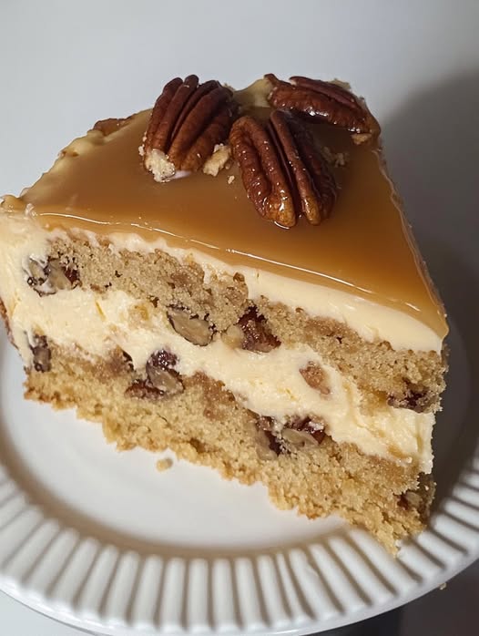 Caramel Butter Pecan Cake: A Rich, Nutty Delight