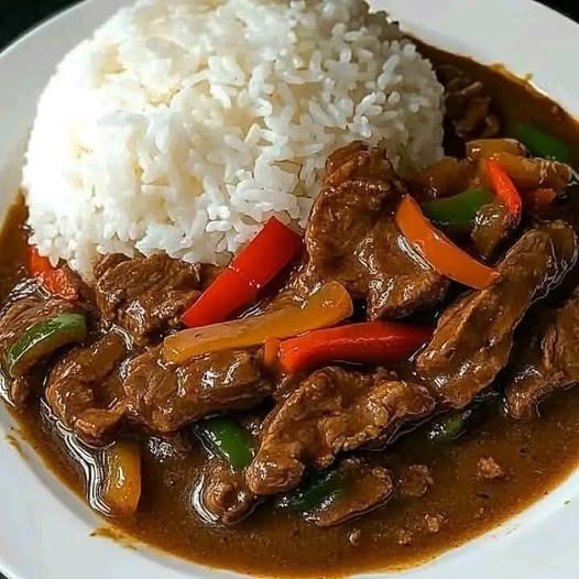 Beef Stir-Fry with Bell Peppers and Rice: A Quick and Flavorful Meal