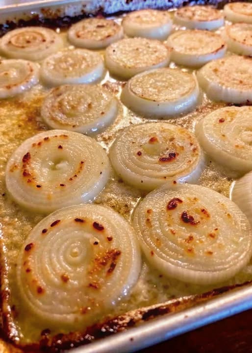 Roasted Parmesan Creamed Onions: A Savory Side Dish to Impress