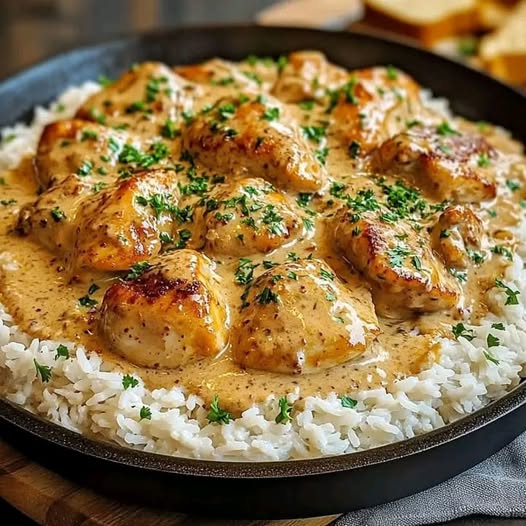 Smothered Chicken and Rice