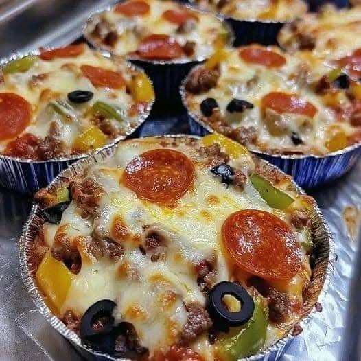 Mini Pizza Cups Recipe – A Fun and Tasty Twist on Pizza!