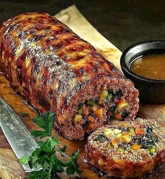 Beef Roll with Spinach and Cheese: A Classic That Never Fails