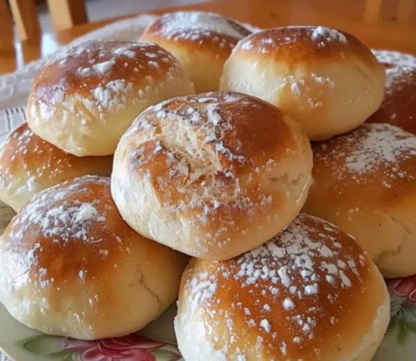 Little Yogurt Buns: Soft and Slightly Sweet Delights