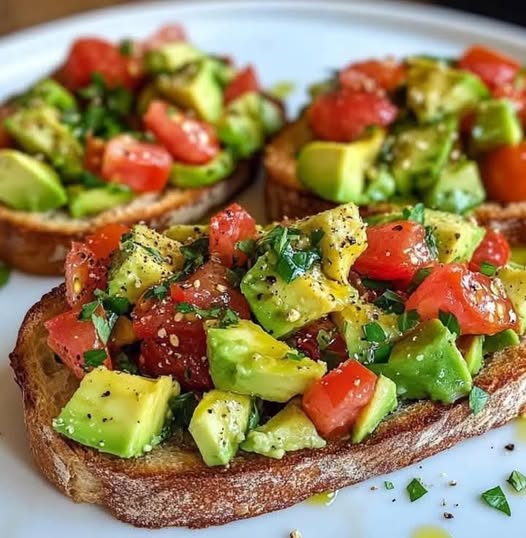 Fresh and Flavorful Avocado and Tomato Bruschetta