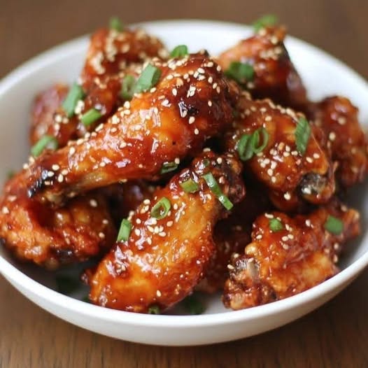 Sweet & Spicy Korean Fried Chicken – Crispy, Sticky, and Full of Flavor