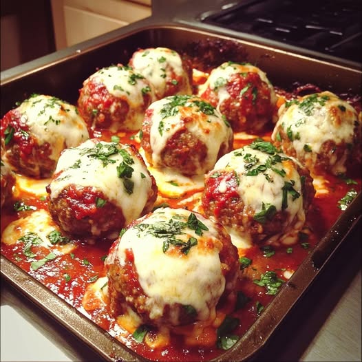 Cheesy Baked Mozzarella Stuffed Meatballs