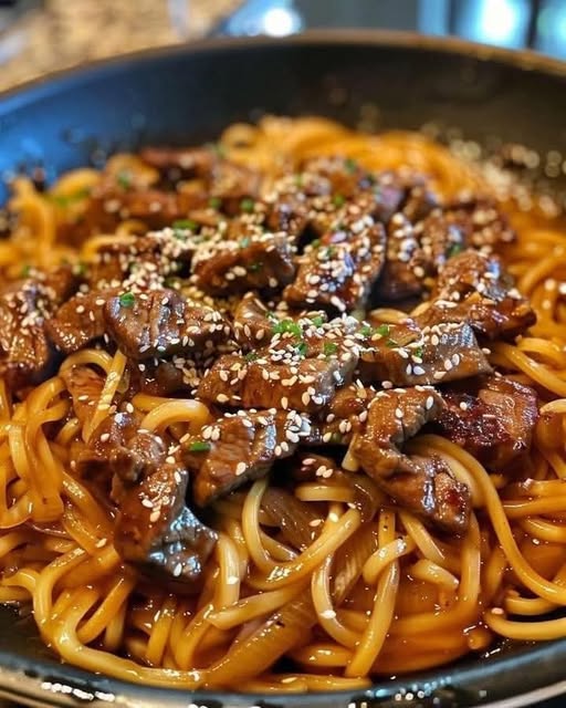 Garlic Butter Steak Lightning Noodles