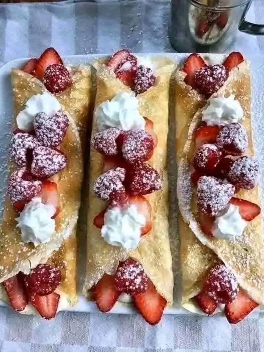 Strawberry Cream Cheese Crepes