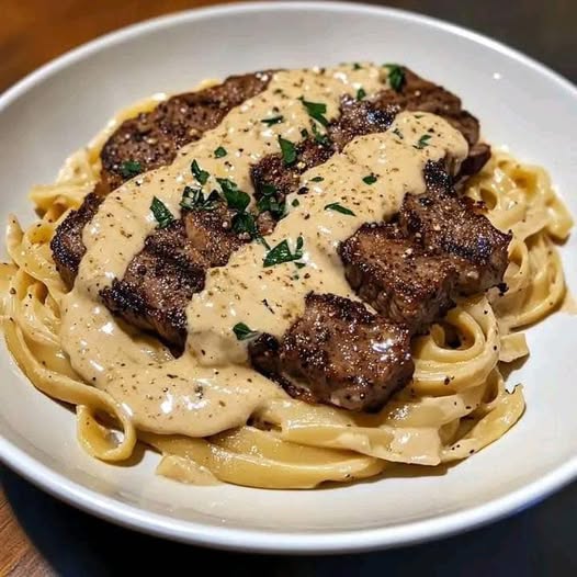 Creamy Cajun Steak Alfredo: A Bold Twist on Classic Alfredo