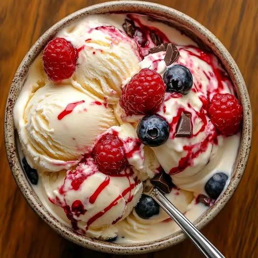 Irresistible Strawberry-Vanilla Ice Cream