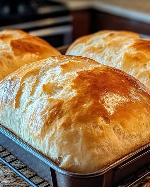 Easy Homemade White Bread: A Simple and Delicious Classic