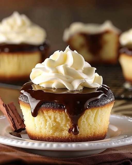 Boston Cream Pie Cupcakes