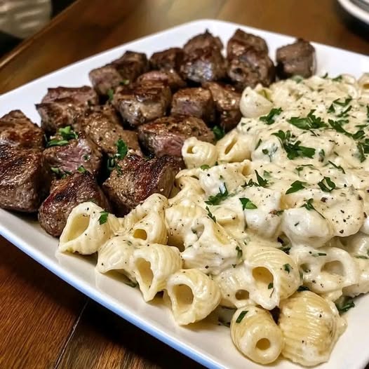 Garlic Butter Steak Bites & Parmesan Alfredo Shells: A Decadent Dinner Combo