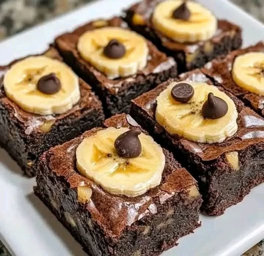 Fudgy Chocolate Banana Brownies: A Sweet and Decadent Treat