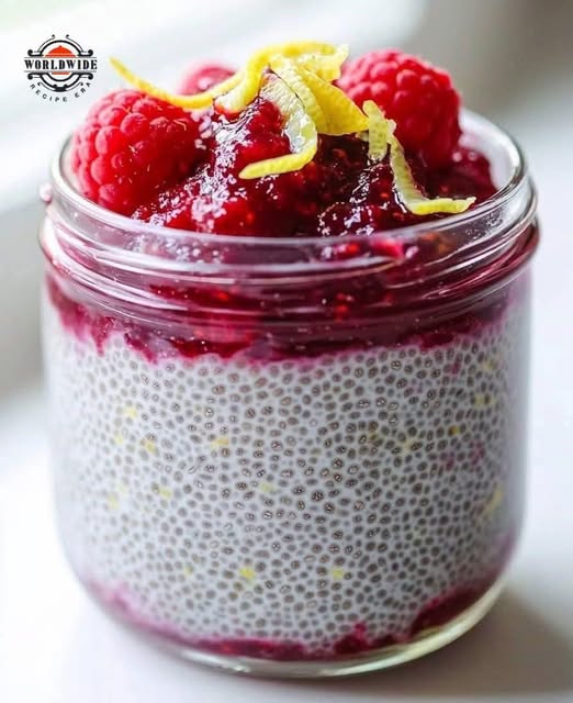 Healthy and Delicious Raspberry Lemon Chia Pudding