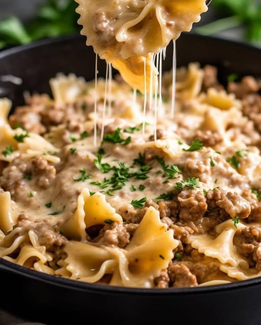 Creamy Beef and Bowtie Pasta – A Comforting and Flavorful Dish