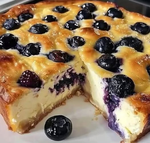 Delicious Blueberry Cheesecake: A Creamy, Sweet Indulgence